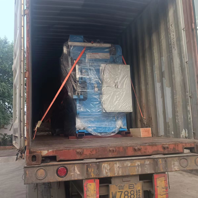 Press brake machine WC67Y-125T/2500  Slip roller machine ESR-1300×4.5 will be shippied to Argentina