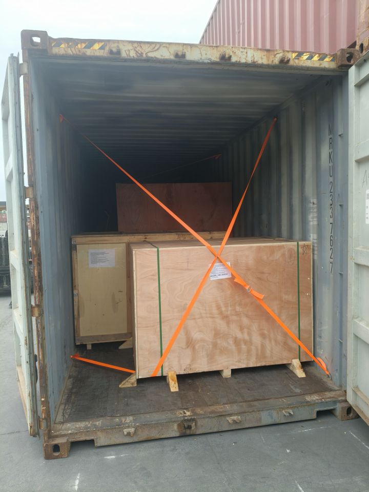 Sheet Metal Slipper Roller Rolling Machine Delivered Containers